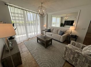 1551 N Flagler Dr APT 515, West Palm Beach, FL 33401