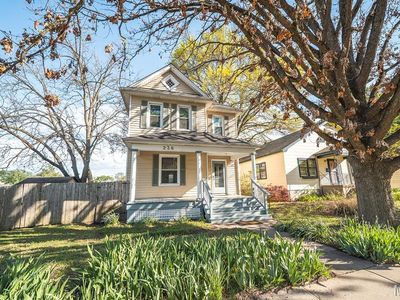 238 Houston St, Saint Charles, MO, 63301