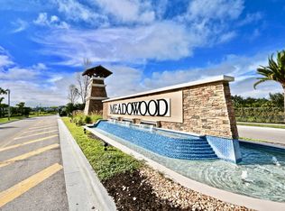 15273 Wildflower Cir, Naples, FL 34119