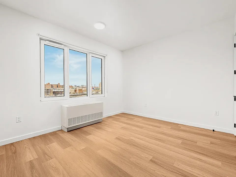 322 Grand Concourse #304