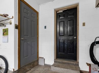 159 Valera Dr, Hamilton, ON L8E 4T1