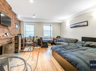 16 W 82nd St #1, New York, NY 10024