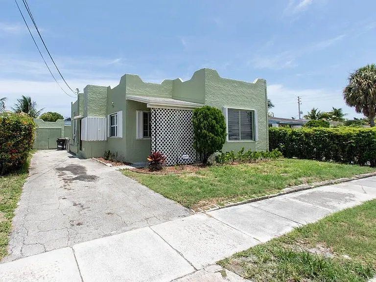 4116 Virginia Ter #A — Photo 25