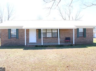 145 Beagle Blvd, Alma, GA 31510