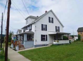 117 1st St, Ellwood City, PA 16117