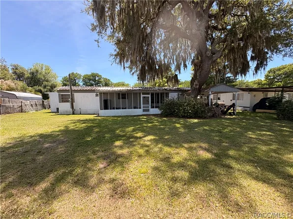 10319 E Pike Dr, Inverness, FL 34450