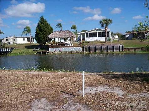 3rd image of 1323 Flamingo Dr
