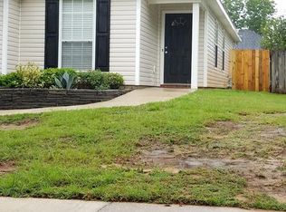 660 Willow Pointe Dr, Mobile, AL 36695