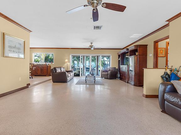 3rd image of 1478 NE 57th Street
