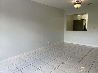 9792 Shadow Wood Blvd #9, Coral Springs, FL 33071