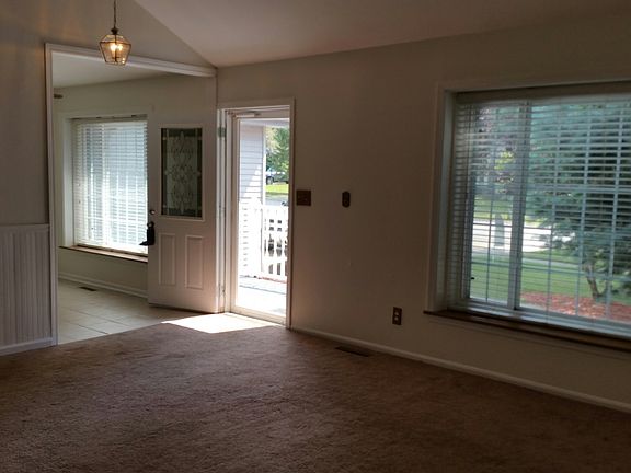 5th image of 5418 W Chasefield Cir