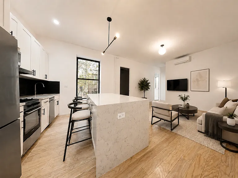 475 Central Park W #5F — Photo 1