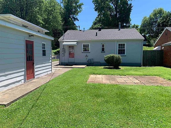5th image of 1809 W Parrish Ave