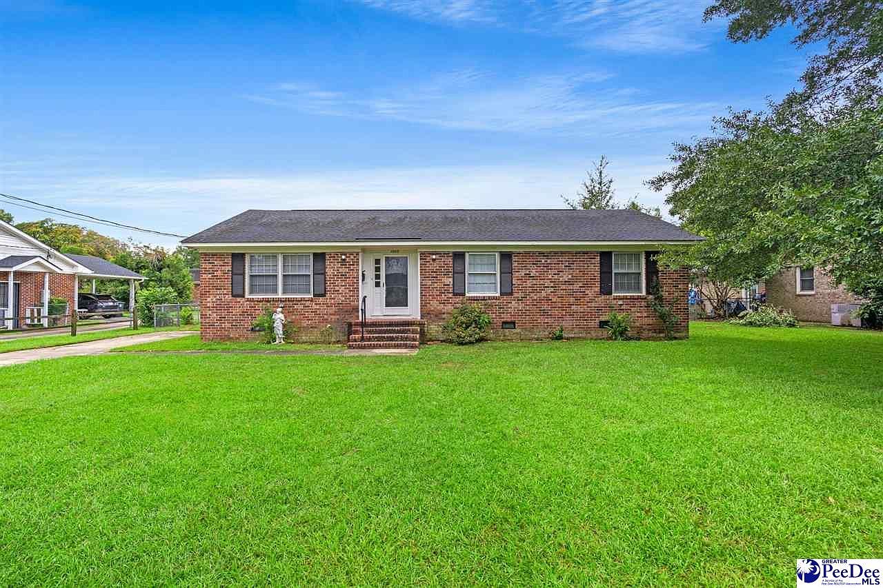 1003 Myrtle St, Mullins, SC 29574 [Price Cut $5,000] | Zillow
