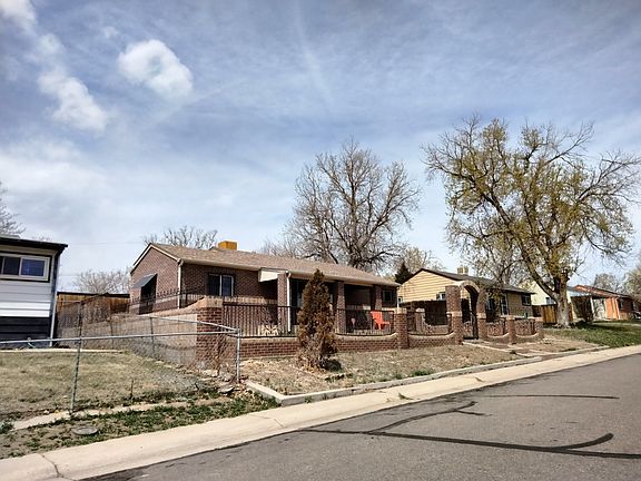 3rd image of 1351 S Quivas St
