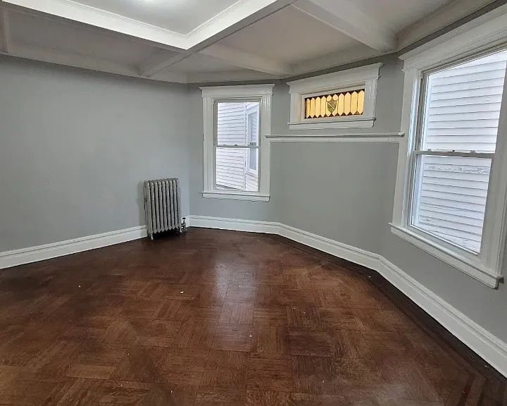 69 Farley Ave #1L — Photo 7