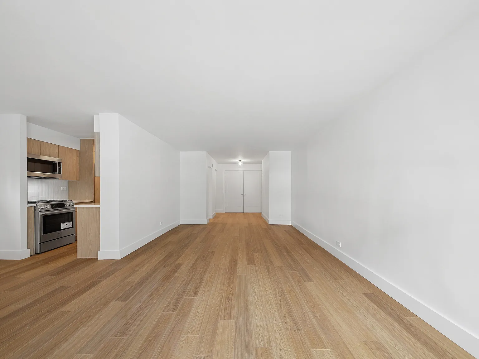 501 East 87th Street — Photo 4