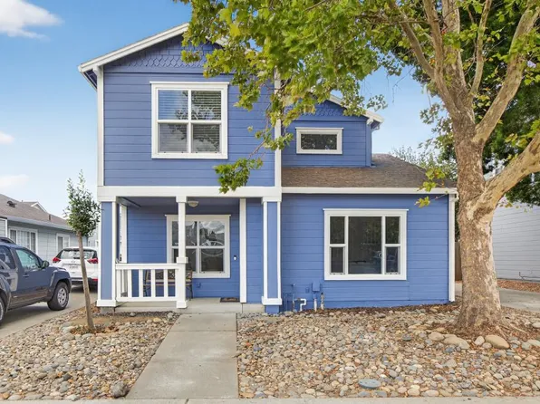 8973 Arborview Dr, Elk Grove, CA 95758