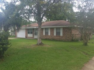 4641 Hilltop Dr, Ocean Springs, MS 39564