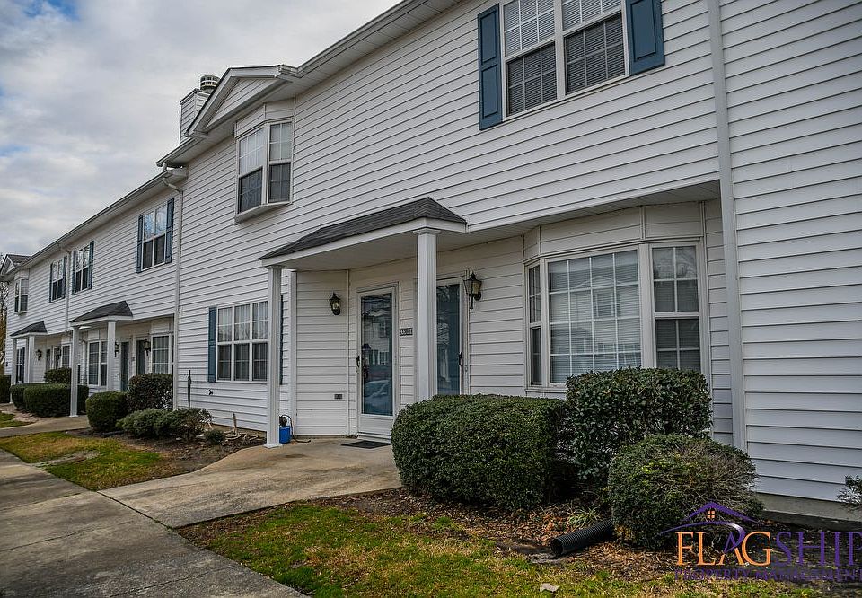 1st image of 3940 Sterling Pointe Dr Unit Xx3