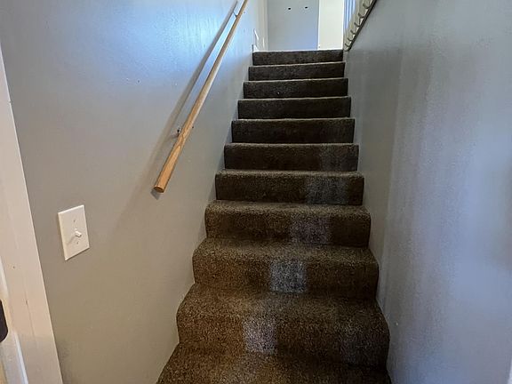 3rd image of 109 S 12th St
