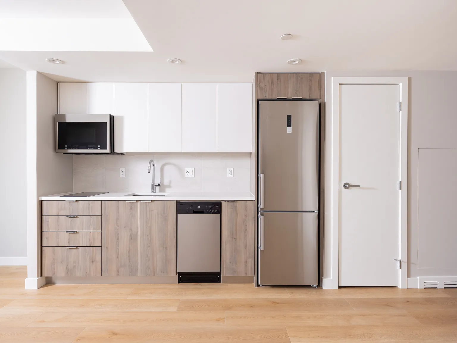 Echo at North Harbour — Photo 1