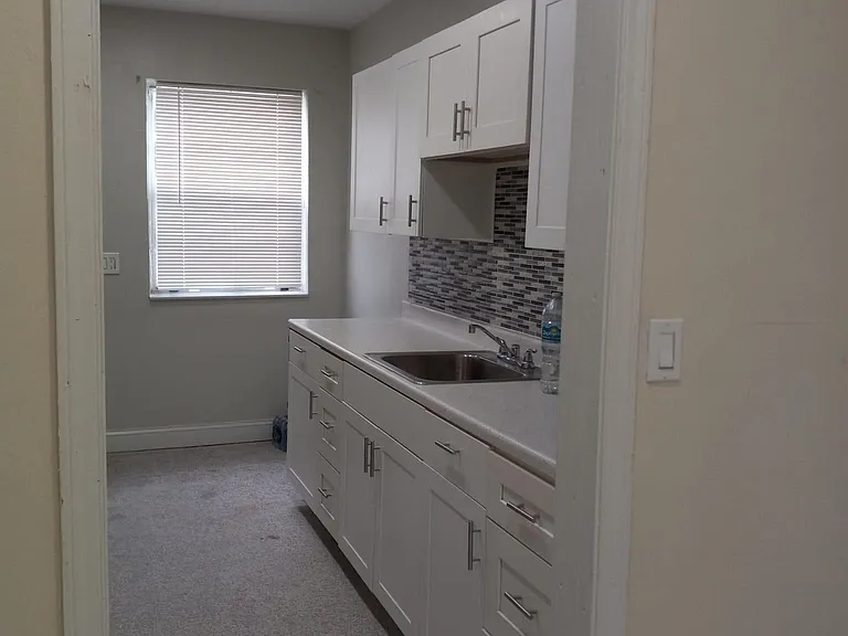 1922 Taylor St #1 — Photo 7