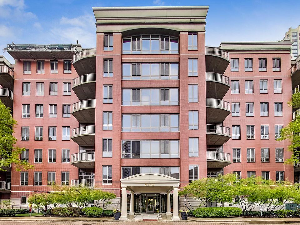 1st image of 400 N Clinton St Unit 507
