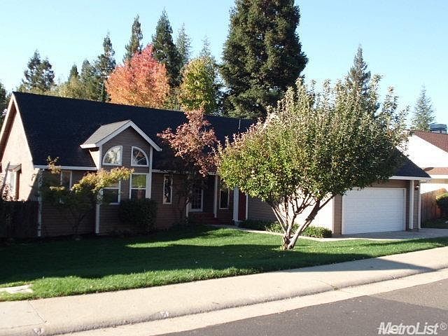 1st image of 272 Randall Dr