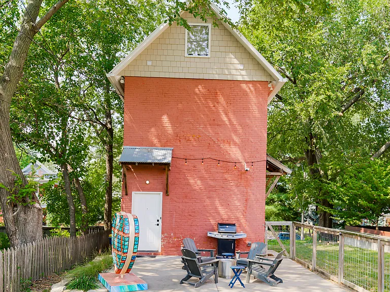 1617 Madison Ave — Photo 17