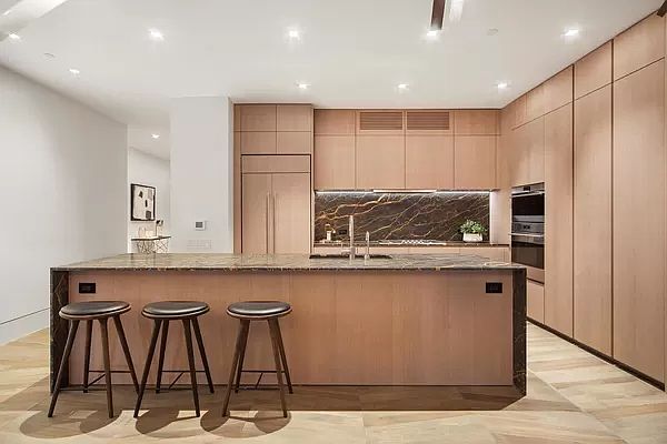 1st image of 49 Chambers St APT 9E