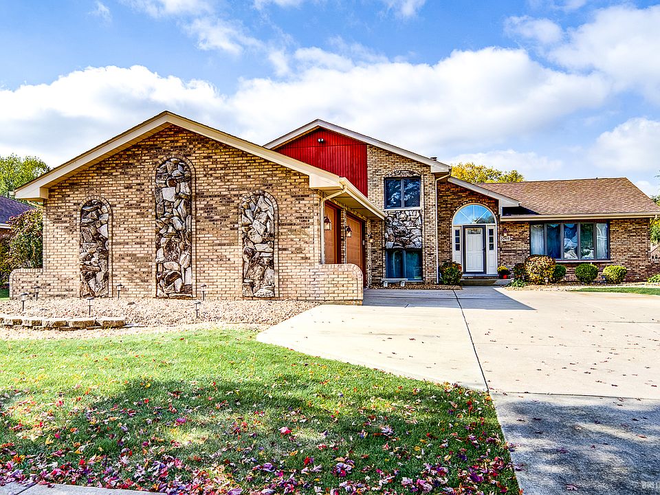 1st image of 20418 S Grand Prairie Ln