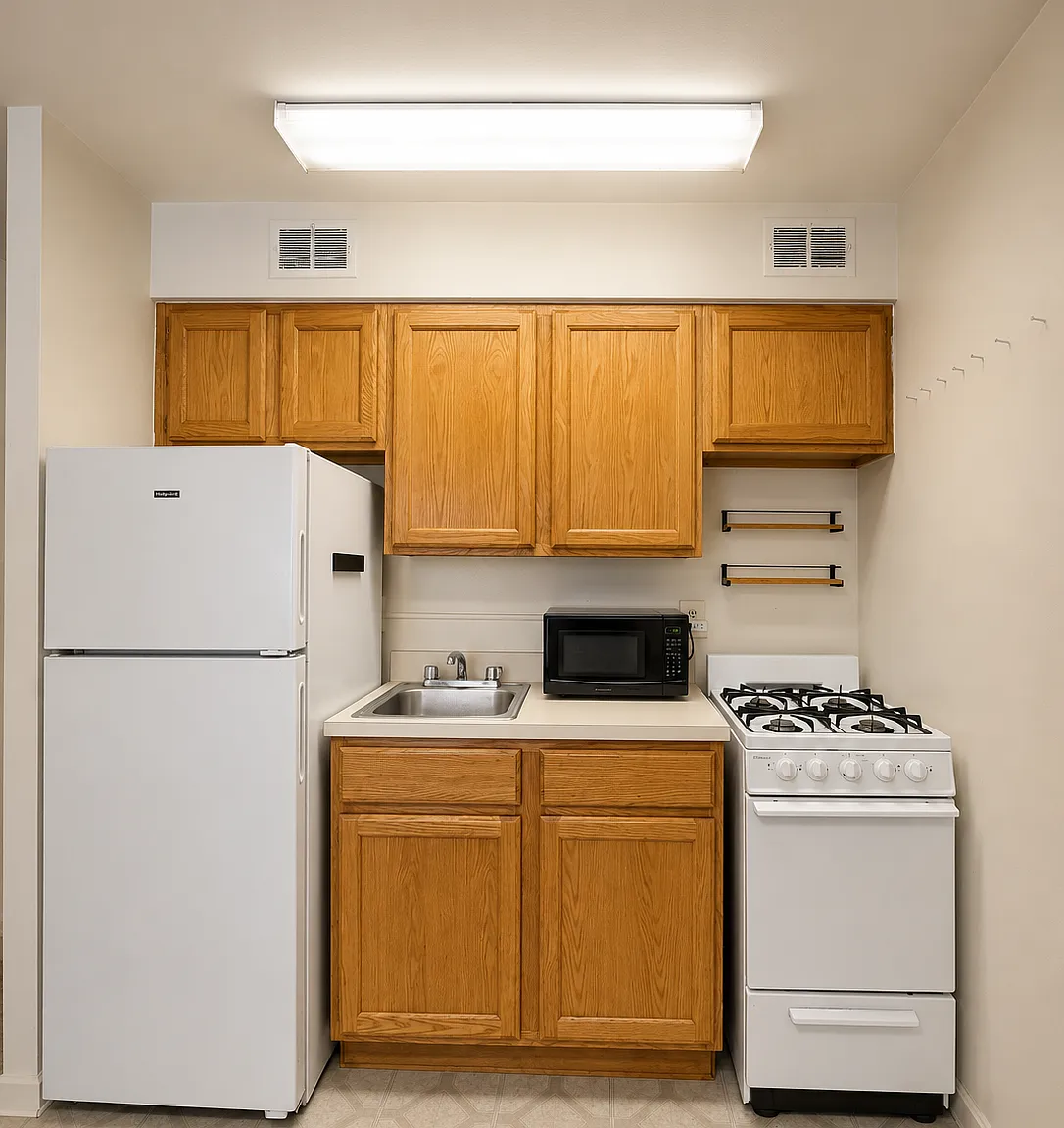 1 bed, 600 sqft, $1,368 — Photo 2