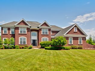 5140 Barons Ct, Gurnee, IL 60031