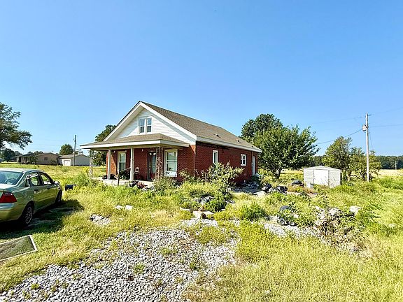 2nd image of 1795 Rob Mason Rd