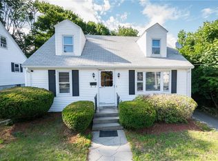 10 Edwards Rd, Johnston, RI 02919