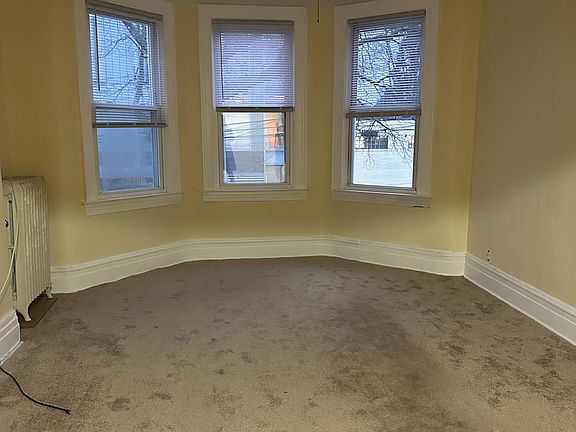 5th image of 241 E 234th St Floor 2