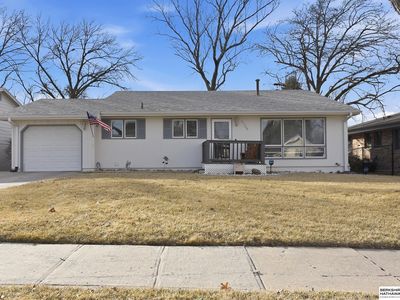 6738 S 81st St, Ralston, NE, 68127