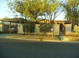 2520 Chestnut St, Laredo, TX 78046