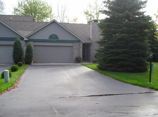 1770 Ironwood Dr, Essexville, MI 48732