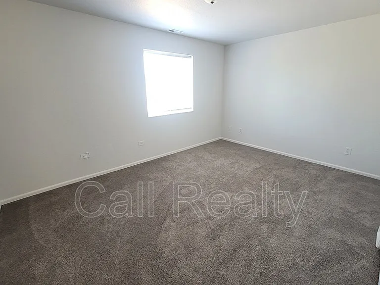 11122 E Valleyway Ave #UPPER — Photo 8