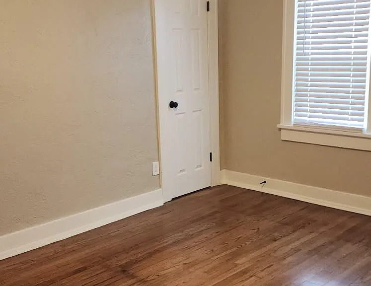Large Bedroom with two Closets.