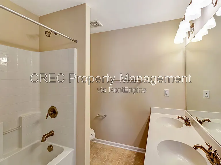 9161 Parlor Dr — Photo 10