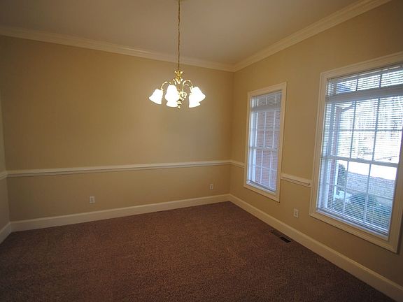 2nd image of 3475 Olde Plantation Way