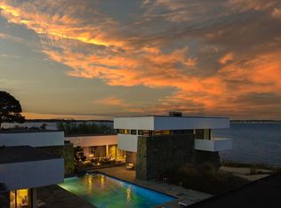 4 Dawn Ln, Shelter Island Heights, NY 11965