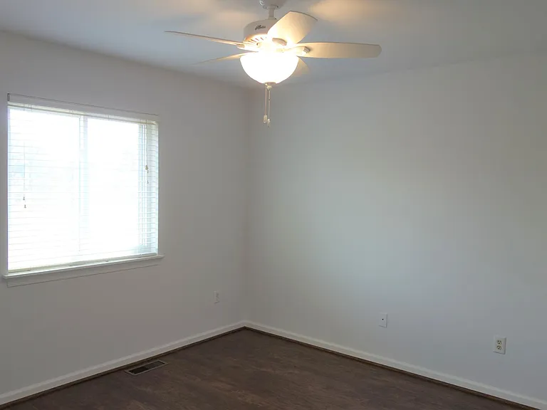 4725 Amber Ridge Ct — Photo 22