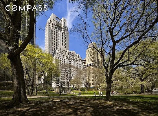 Sold by Compass | media 17