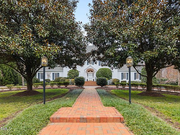 2nd image of 3712 Darwin Rd