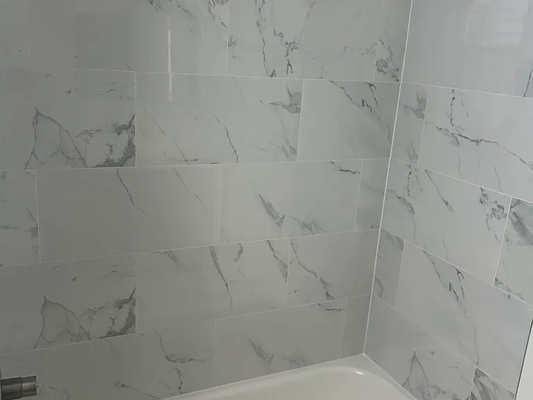795-797 Summer Ave #1R — Photo 2