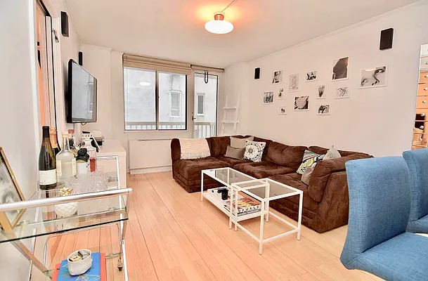 Rented by Keller Williams NYC | media 8